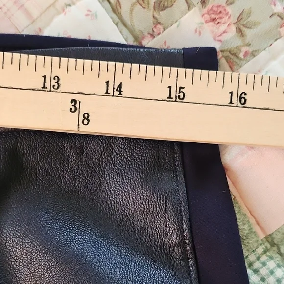 Chico's Faux Leather Front Panel Pants -  Pull On - Picture 7 of 9